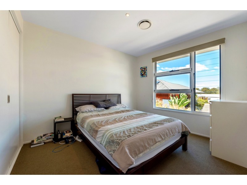 8/11 Cezaire Avenue, Varsity Lakes QLD 4227