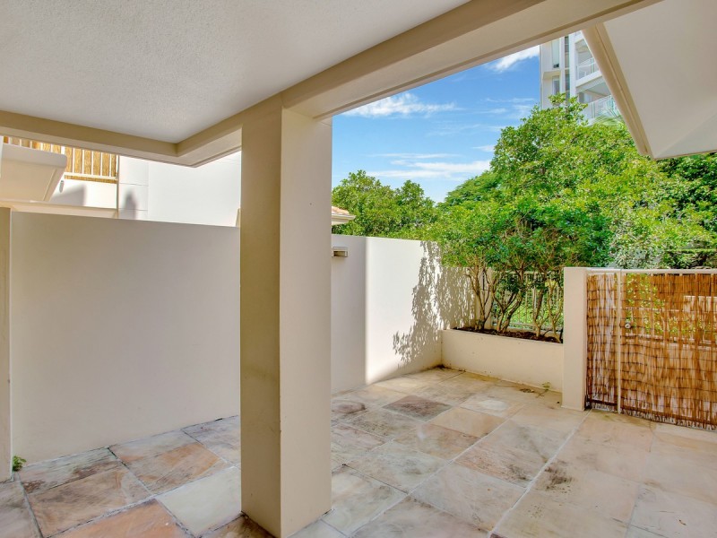 The Reserve/251 Varsity Parade, Varsity Lakes QLD 4227