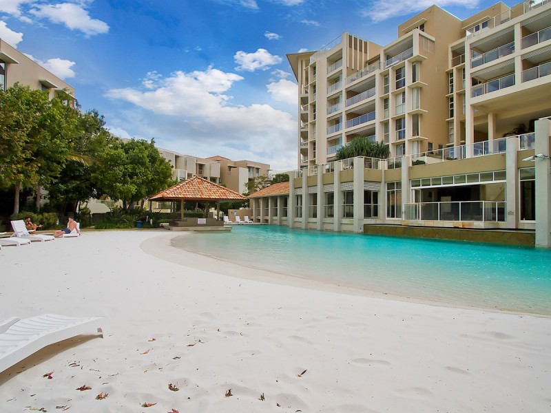 The Reserve/251 Varsity Parade, Varsity Lakes QLD 4227