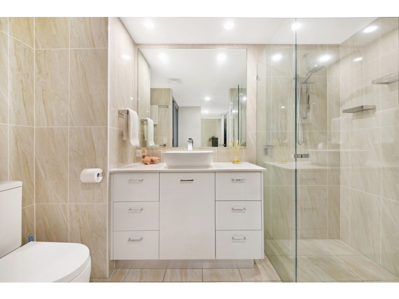 7/112 The Esplanade, Burleigh Heads QLD 4220