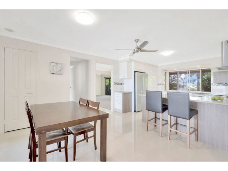 24 Homebush Drive, Robina QLD 4226