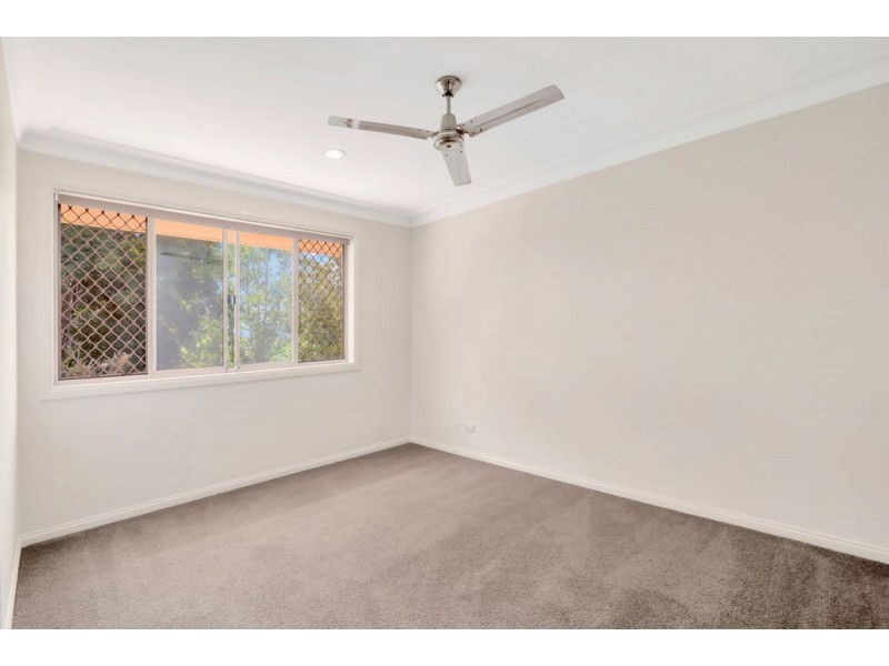 24 Homebush Drive, Robina QLD 4226