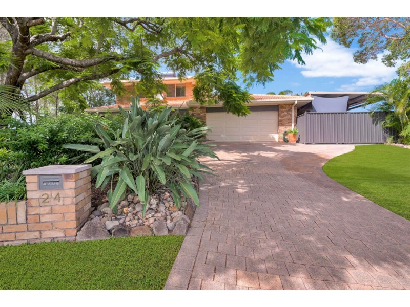 24 Homebush Drive, Robina QLD 4226