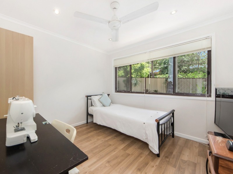 7 Random Way, Worongary QLD 4213