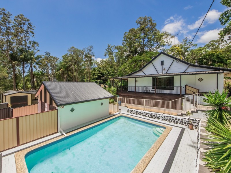 7 Random Way, Worongary QLD 4213