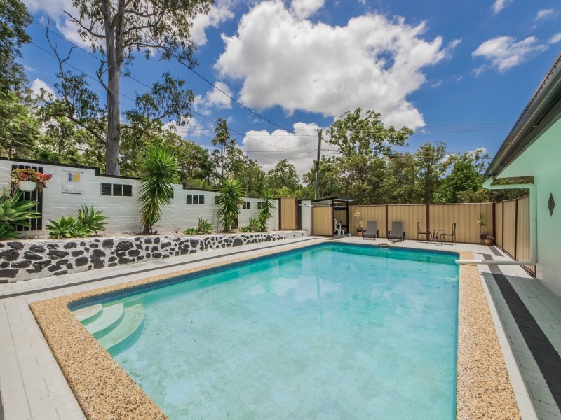 7 Random Way, Worongary QLD 4213