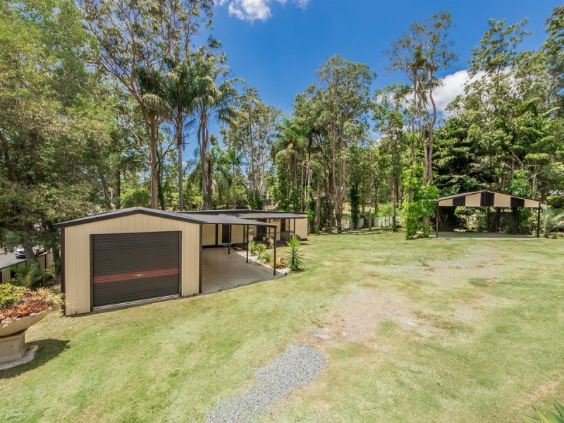 7 Random Way, Worongary QLD 4213