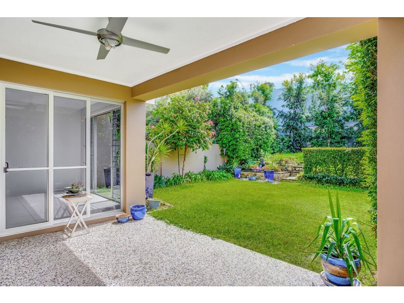 2/1016 Lakeview Terrace, Benowa QLD 4217