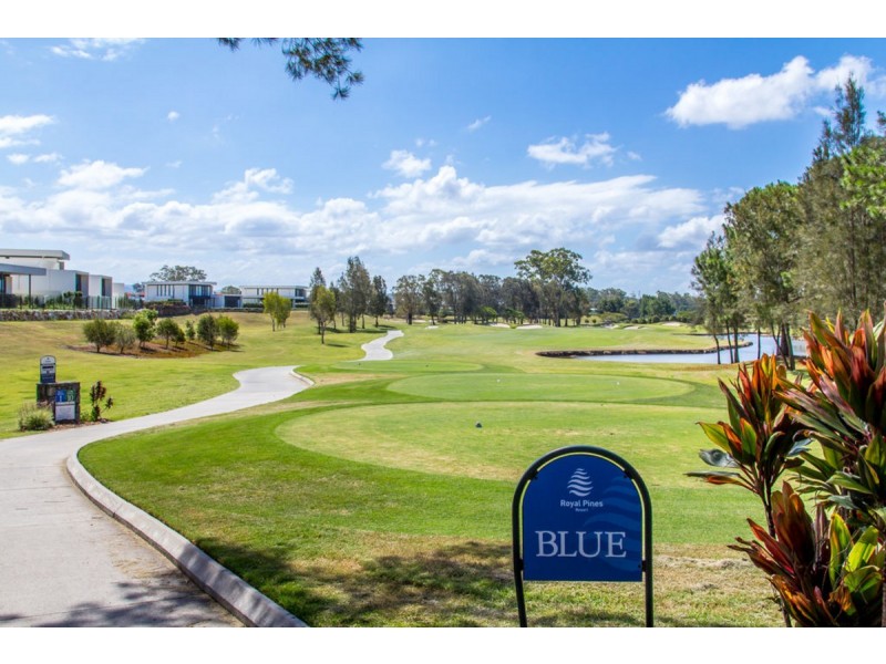 2/1016 Lakeview Terrace, Benowa QLD 4217