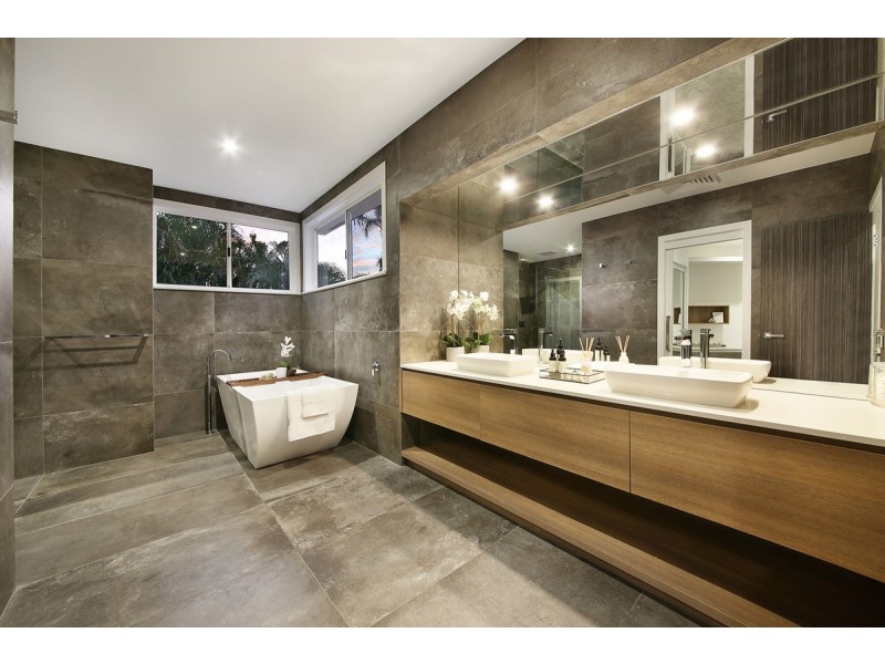 5298 Marine Drive North, Sanctuary Cove QLD 4212