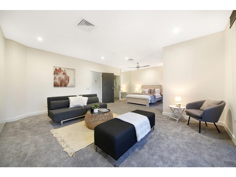 5298 Marine Drive North, Sanctuary Cove QLD 4212
