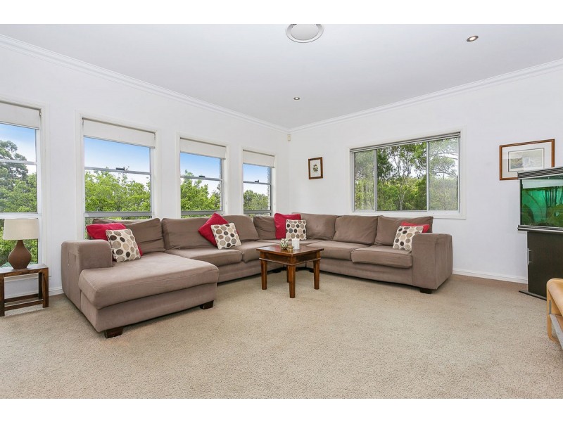 73 Sunray Drive, Bonogin QLD 4213