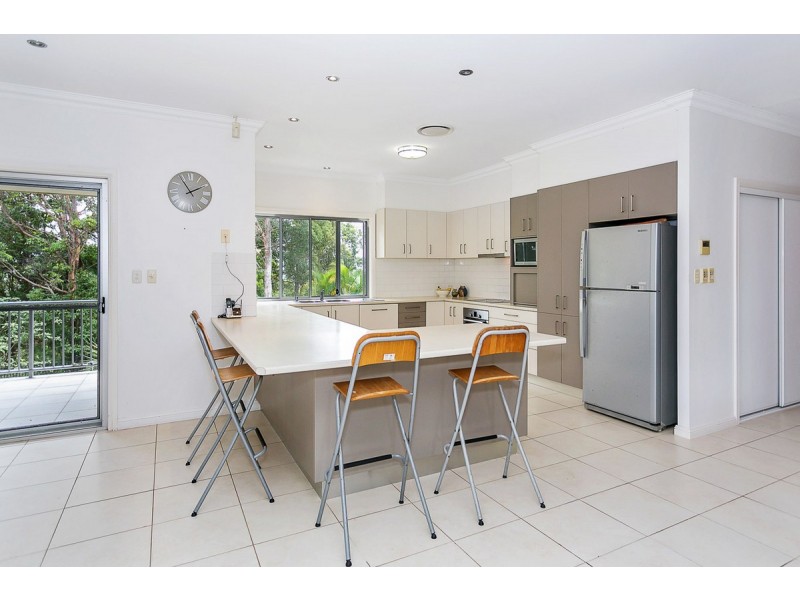 73 Sunray Drive, Bonogin QLD 4213