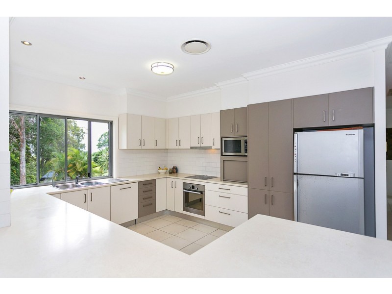 73 Sunray Drive, Bonogin QLD 4213