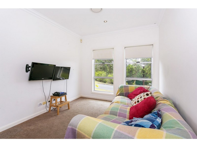 73 Sunray Drive, Bonogin QLD 4213