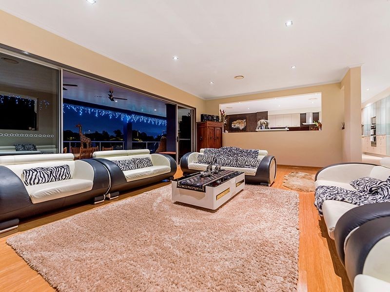 29 Julatten Drive, Robina QLD 4226