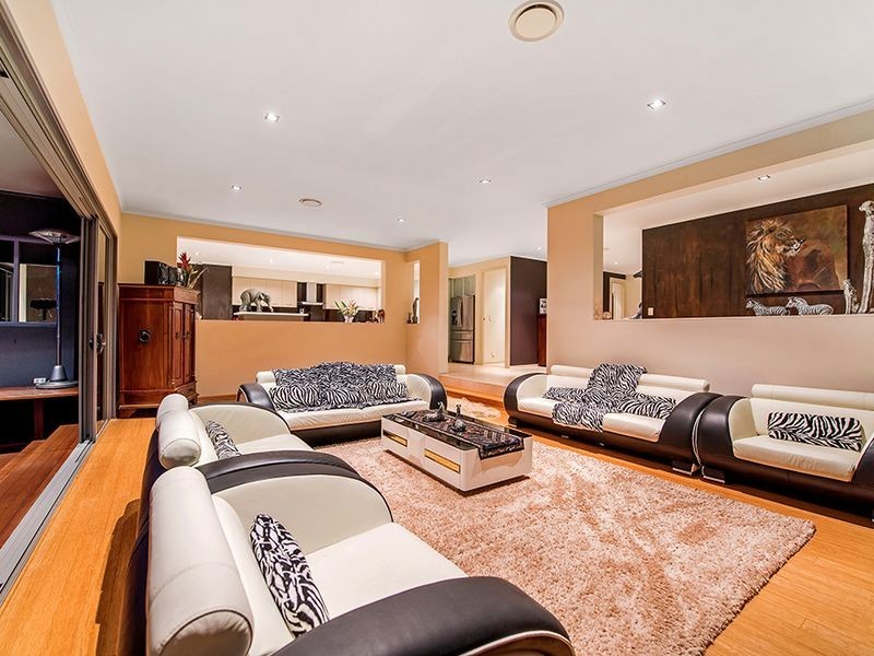 29 Julatten Drive, Robina QLD 4226
