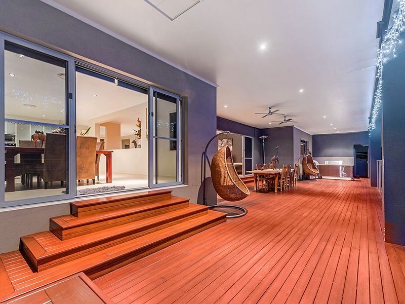 29 Julatten Drive, Robina QLD 4226