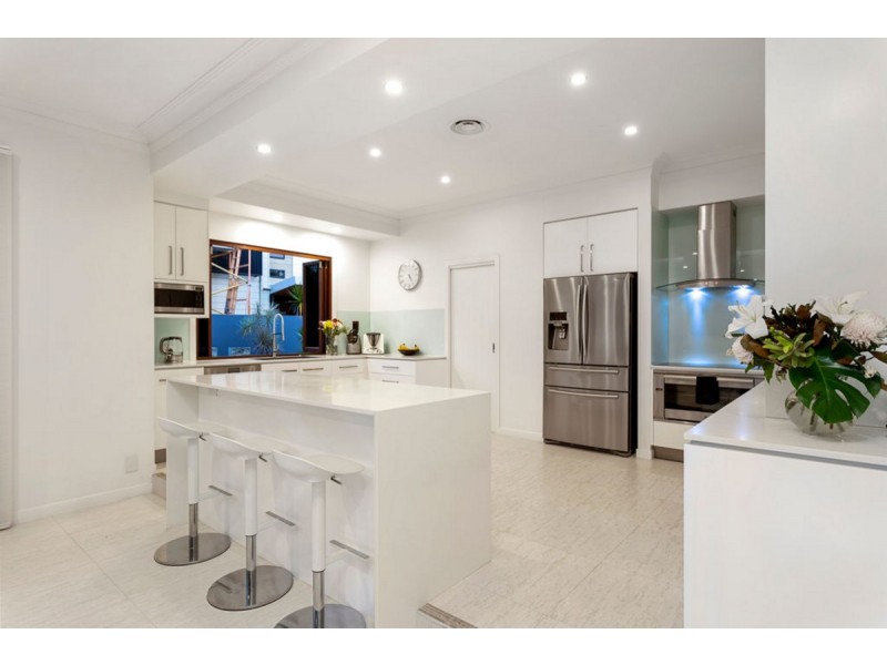 5 Nicklaus Court, Merrimac QLD 4226