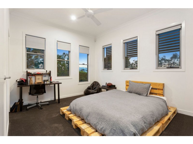 5 Nicklaus Court, Merrimac QLD 4226