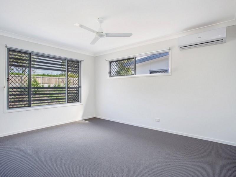 17/37 Witheren Circuit, Pacific Pines QLD 4211