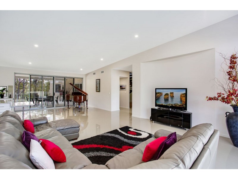 62-64 Forest Ridge Drive, Bonogin QLD 4213