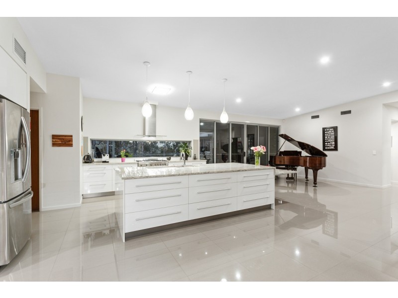 62-64 Forest Ridge Drive, Bonogin QLD 4213