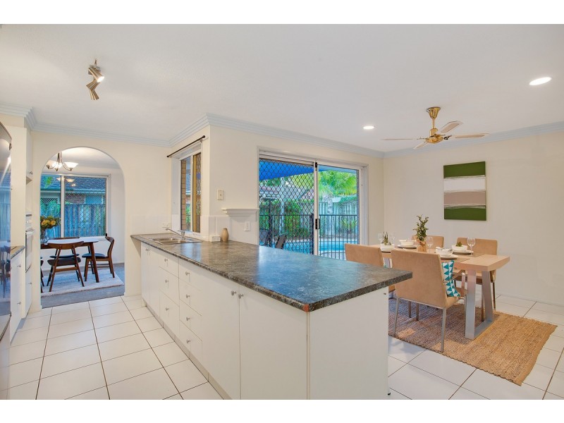 29 Stanford Avenue, Varsity Lakes QLD 4227