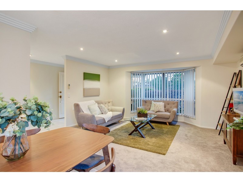 29 Stanford Avenue, Varsity Lakes QLD 4227