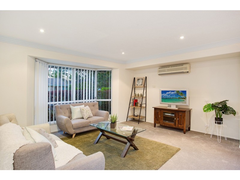 29 Stanford Avenue, Varsity Lakes QLD 4227