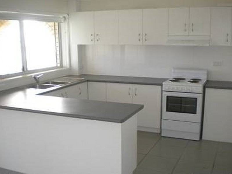 10/47 Pacific Street, Main Beach QLD 4217