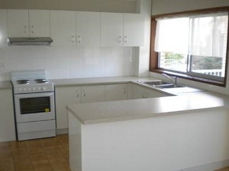 10/47 Pacific Street, Main Beach QLD 4217