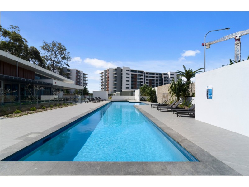 2413/397 Christine Avenue, Varsity Lakes QLD 4227