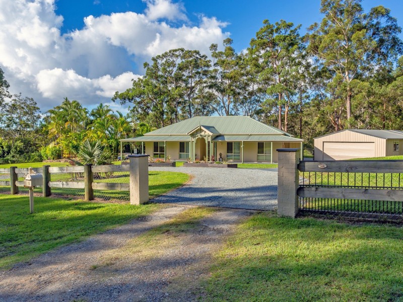 15 Glider Court, Bonogin QLD 4213