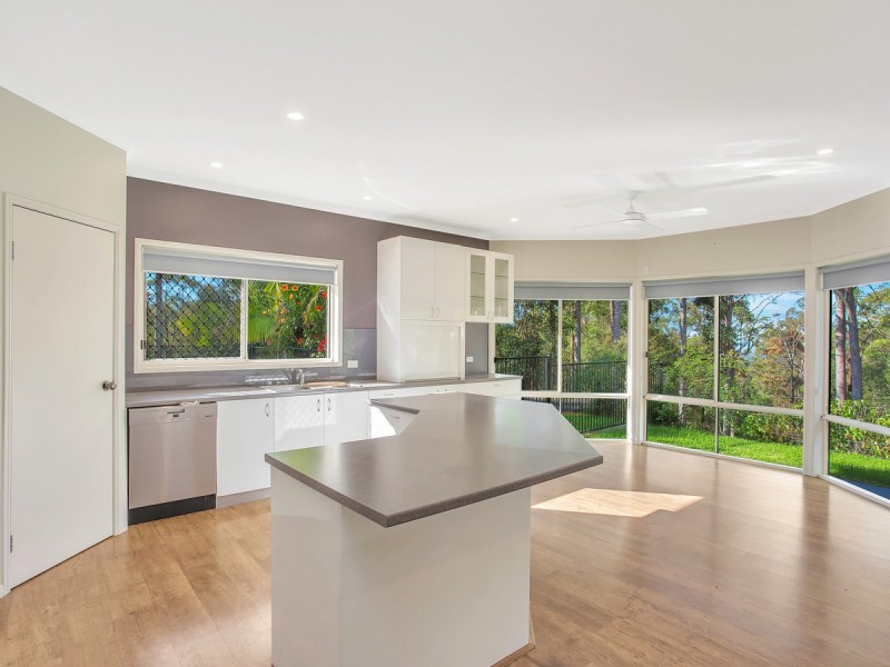 15 Glider Court, Bonogin QLD 4213