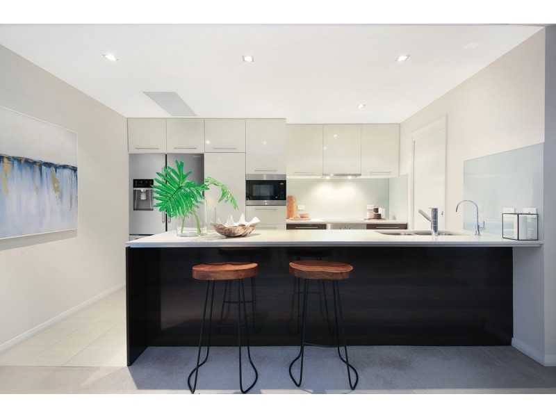 111/22-24 Ben Lexcen Place, Robina QLD 4226