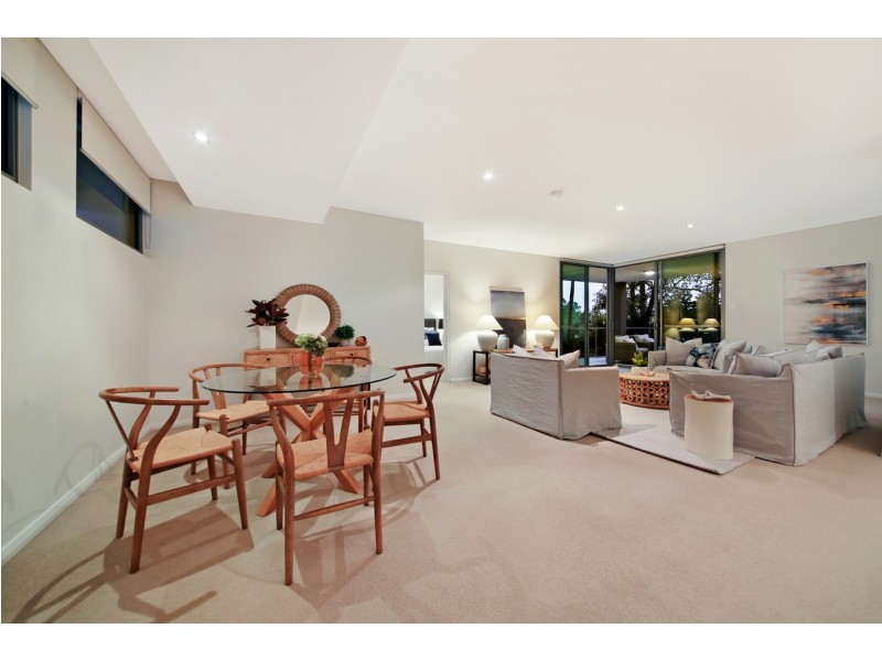 111/22-24 Ben Lexcen Place, Robina QLD 4226