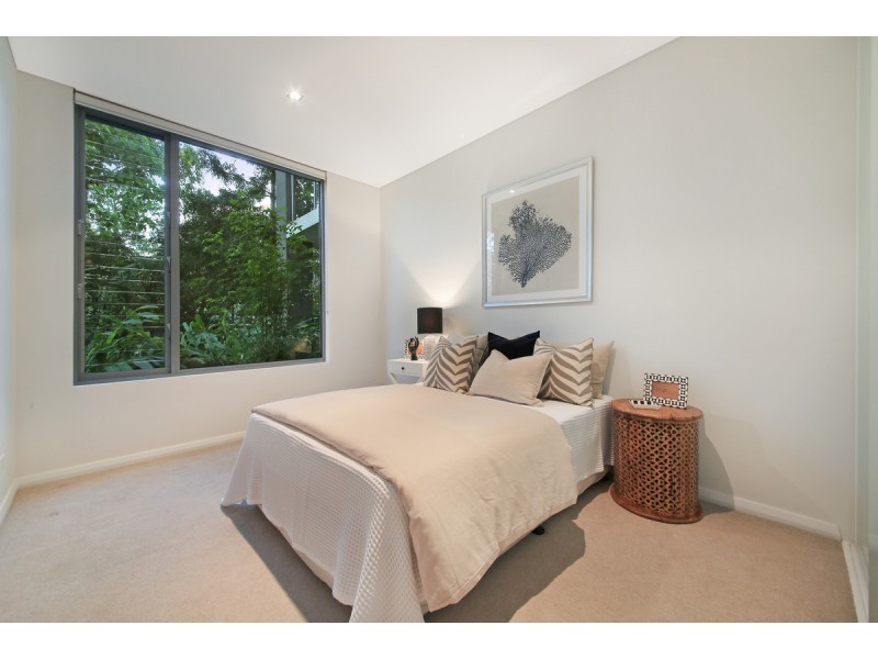 111/22-24 Ben Lexcen Place, Robina QLD 4226