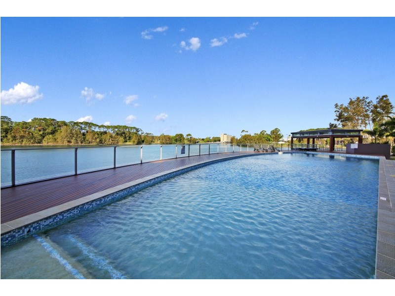 111/22-24 Ben Lexcen Place, Robina QLD 4226