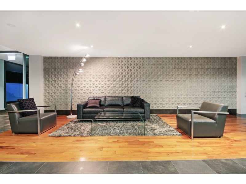 111/22-24 Ben Lexcen Place, Robina QLD 4226