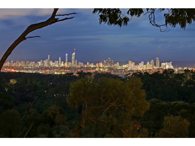 31 Beau Parade, Bonogin QLD 4213