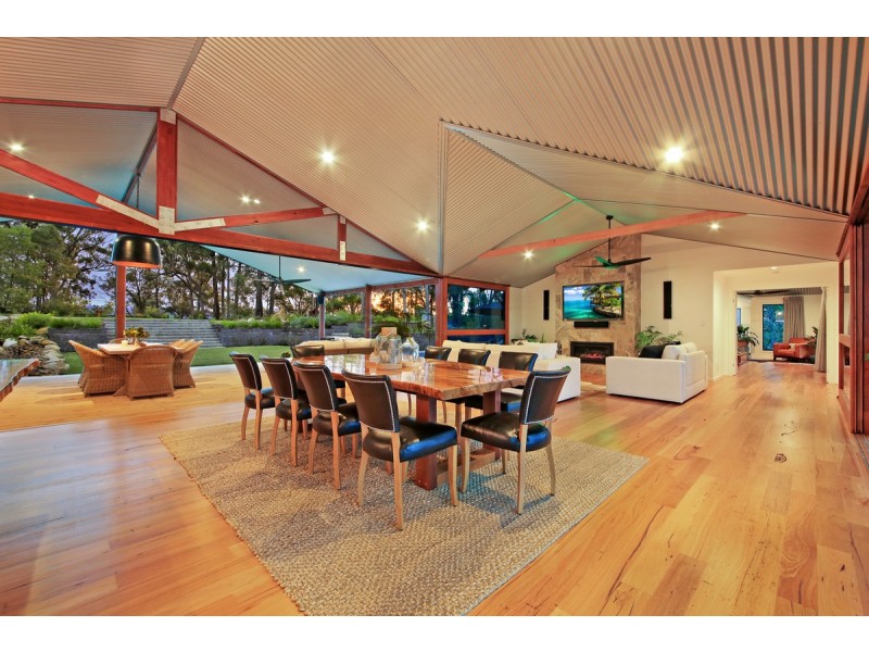 31 Beau Parade, Bonogin QLD 4213