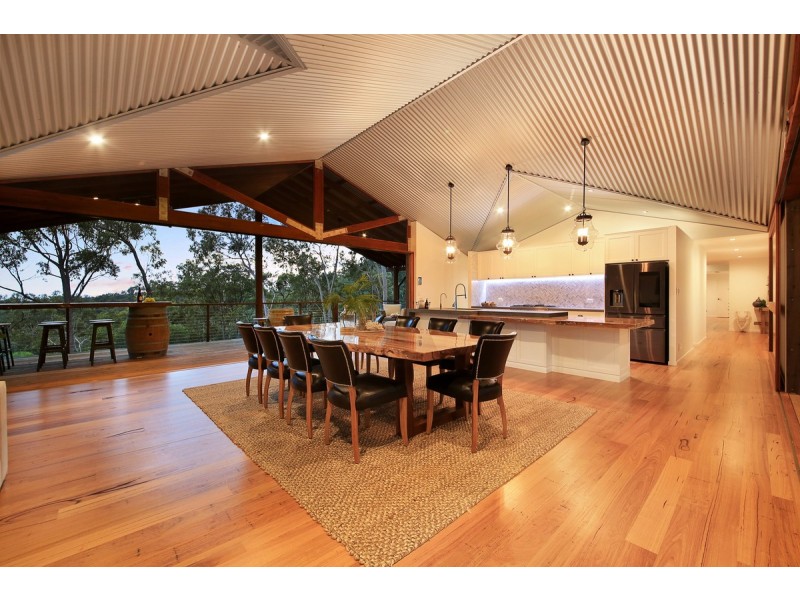 31 Beau Parade, Bonogin QLD 4213