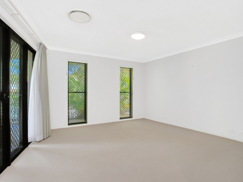 27 Hewson Court, Mudgeeraba QLD 4213