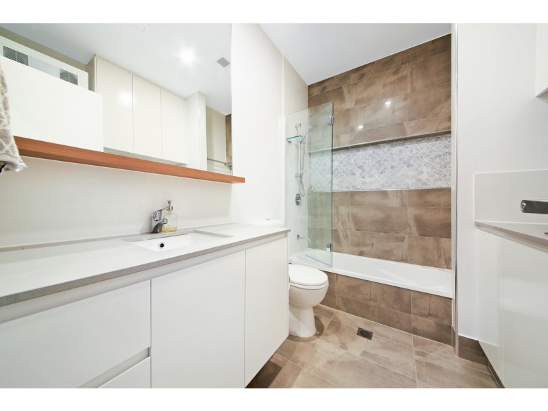 49 Manhattan Avenue, Robina QLD 4226