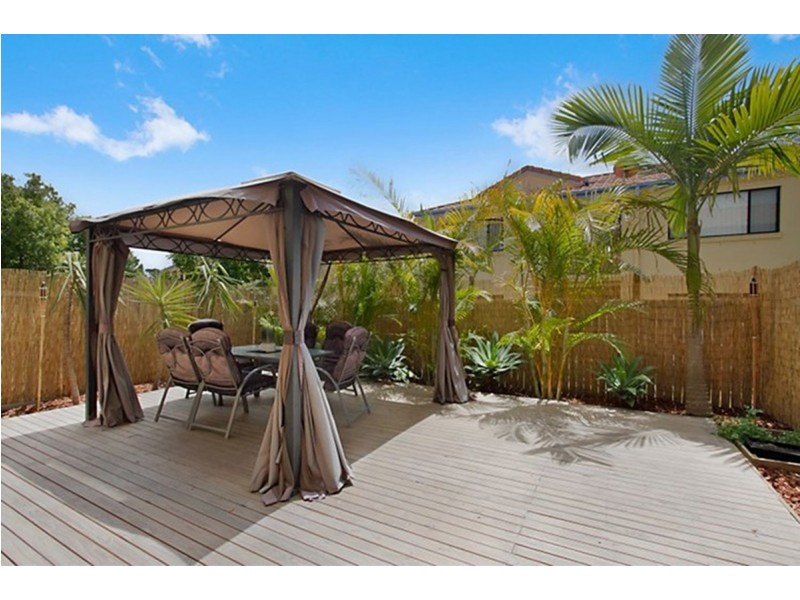 30/2 Concord Circuit, Robina QLD 4226