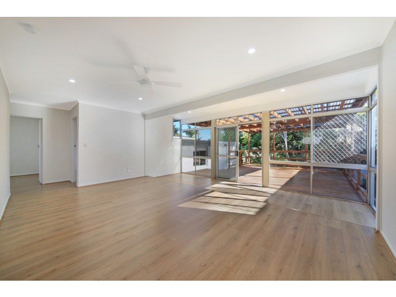 60 Benowa Road, Southport QLD 4215