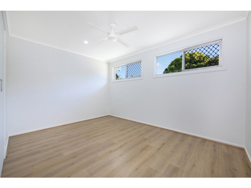 60 Benowa Road, Southport QLD 4215