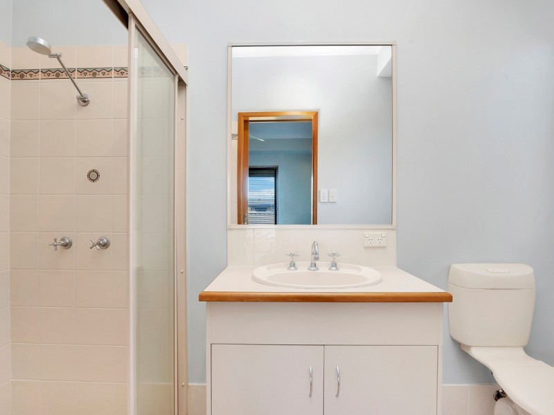 193 Christine Avenue, Burleigh Waters QLD 4220