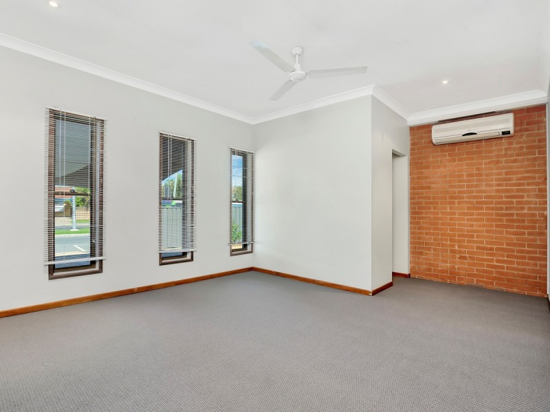 193 Christine Avenue, Burleigh Waters QLD 4220